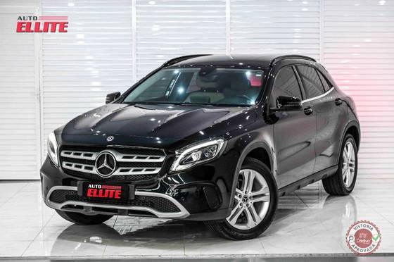 MERCEDES-BENZ GLA 200 1.6 CGI FLEX STYLE 7G-DCT MERCEDES-BENZ GLA 200 1.6 CGI FLEX STYLE 7G-DCT